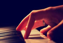 雷火电竞官方-关于西班牙强势加拿大，莱万完成帽子戏法的信息