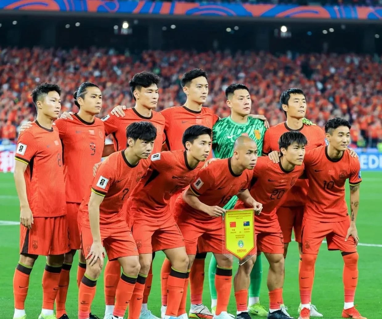 关于国内足球联赛实力亮眼,球队实力对比角逐激烈的信息 关于国内足球联赛实力亮眼,球队实力对比角逐激烈的信息