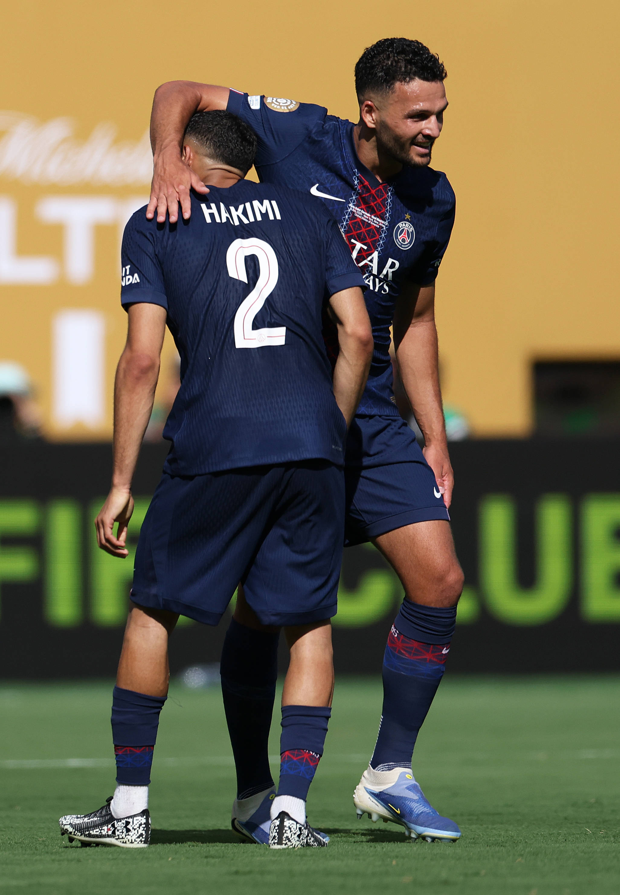 关于巴黎圣日耳曼战术出奇制胜，夺冠的信息